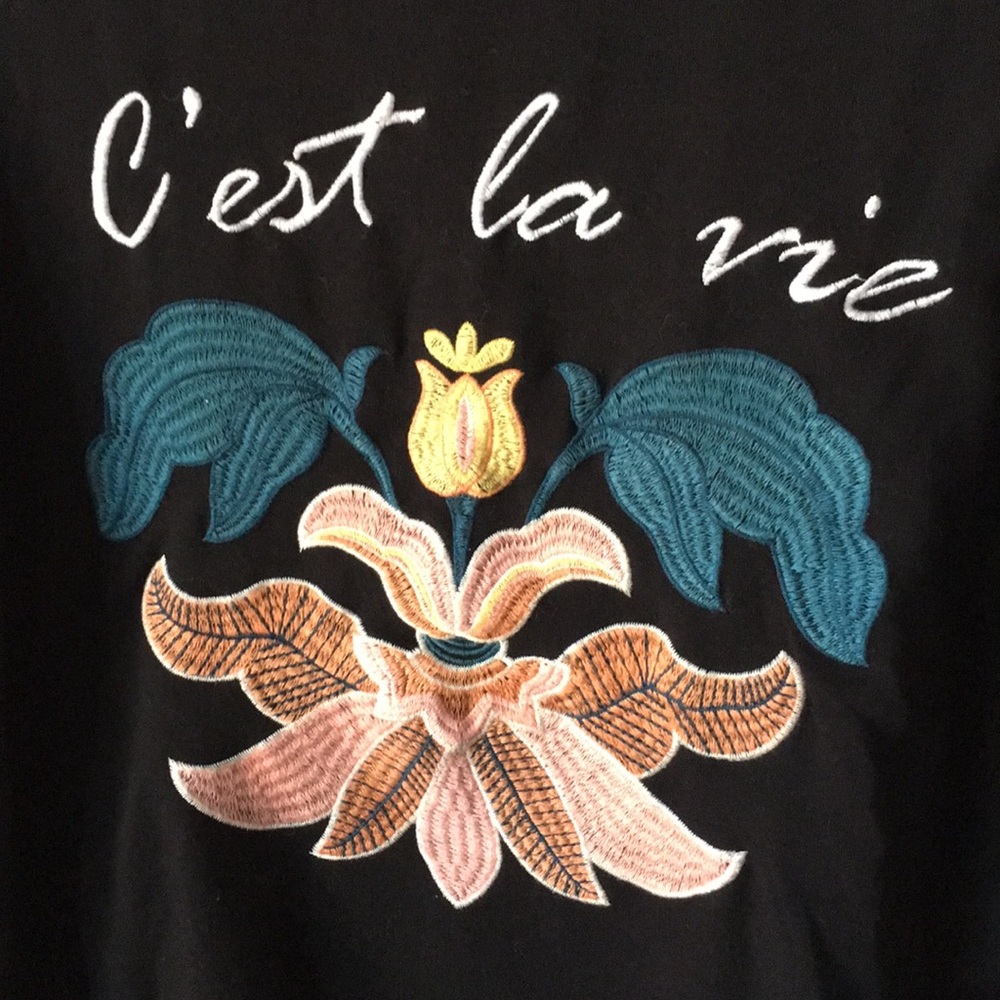 Embroidered Long Sleeve Graphic Tee - Picture 3 of 5